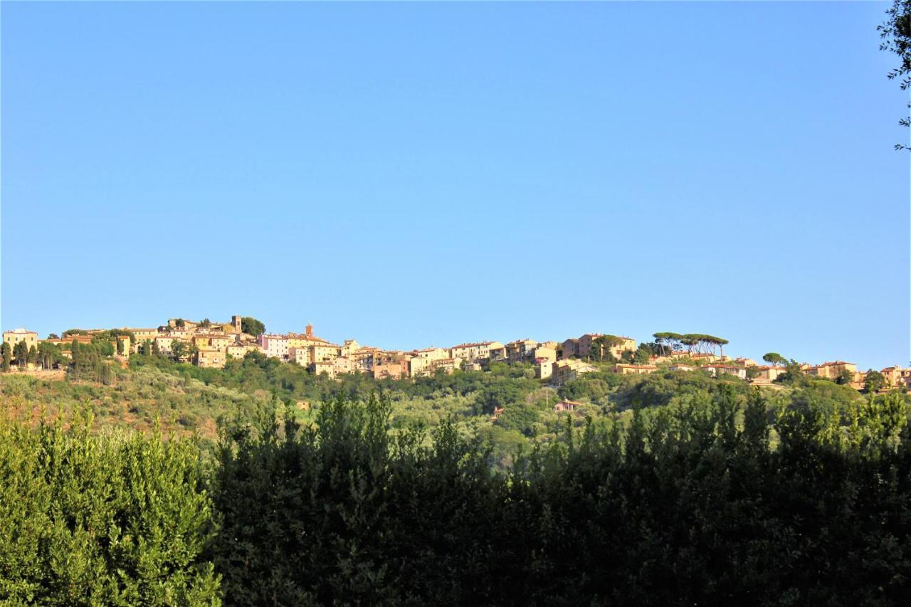 Agriturismo La Valle - By Podere Arundineto 卡斯塔涅托卡尔杜奇 外观 照片